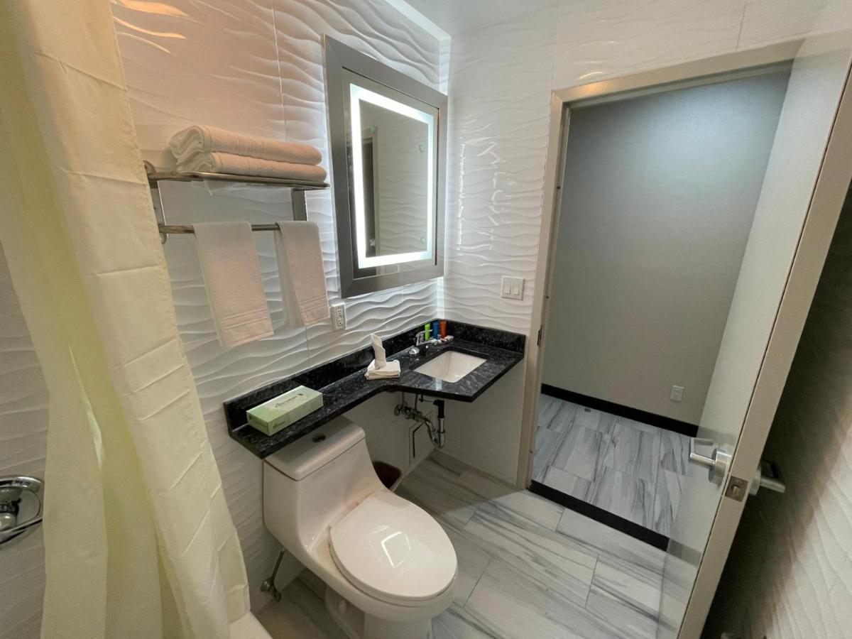 Casa Blanca Brooklyn 3* Nova Iorque
