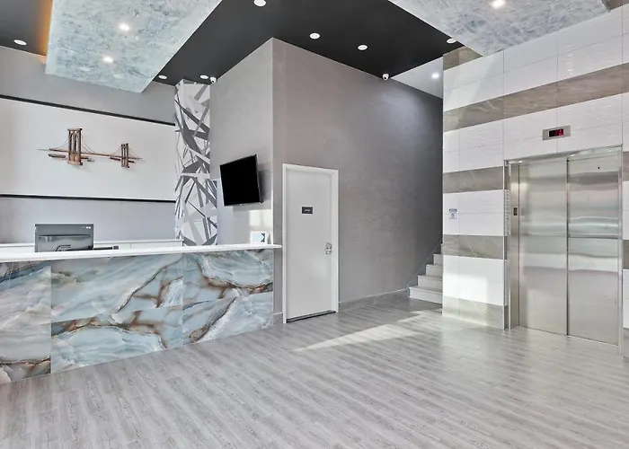 Casa Blanca Hotel Brooklyn